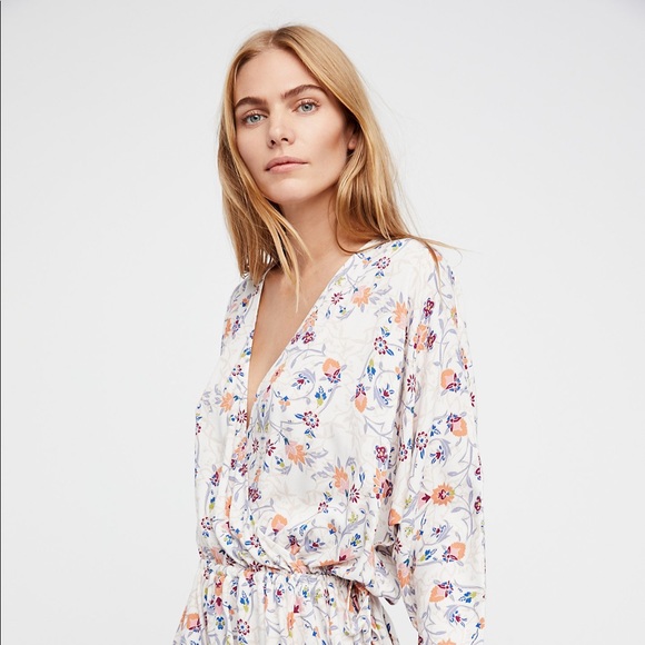 Free People Dresses & Skirts - Free People Teegan dress XS floral long sleeve NWT